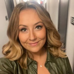 Meet your Posher, Jacquelyn